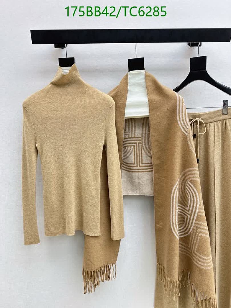 LV-Clothing Code: TC6285 $: 175USD