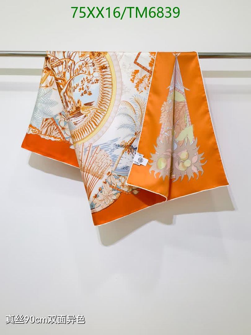 Hermes-Scarves Code: TM6839 $: 75USD