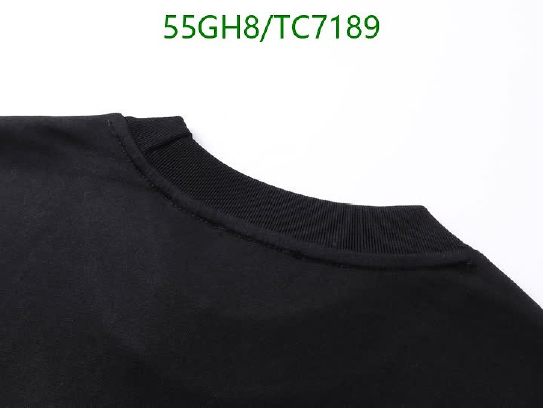 Burberry-Clothing Code: TC7189 $: 55USD