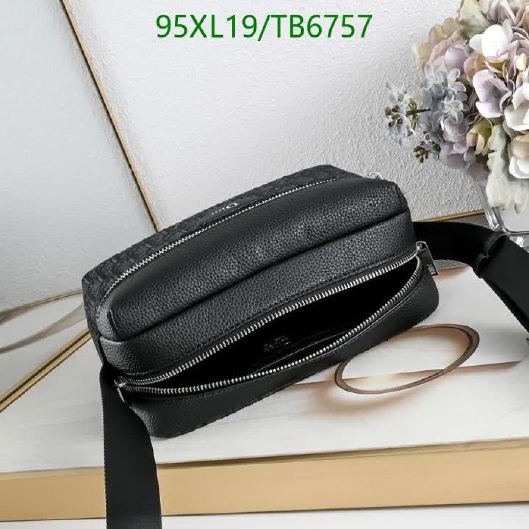 Dior-Bags(4A) Code: TB6757 $: 95USD