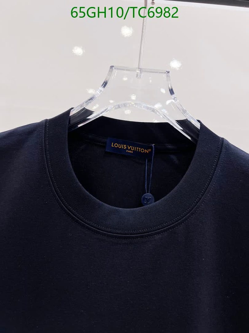 LV-Clothing Code: TC6982 $: 65USD