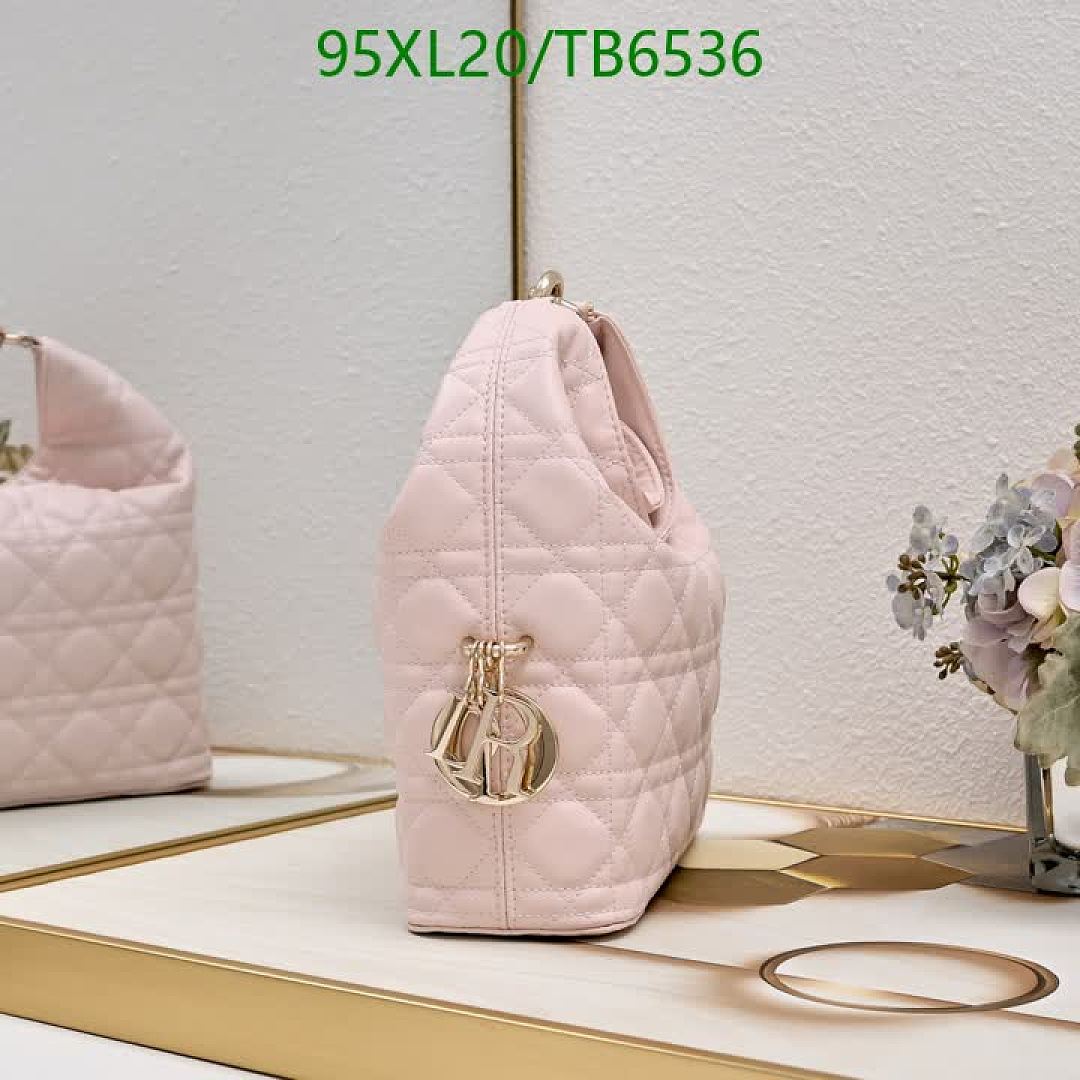 Dior-Bags(4A) Code: TB6536 $: 95USD