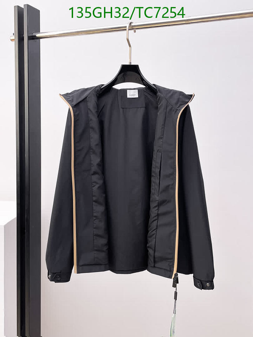 Burberry-Clothing Code: TC7254 $: 135USD