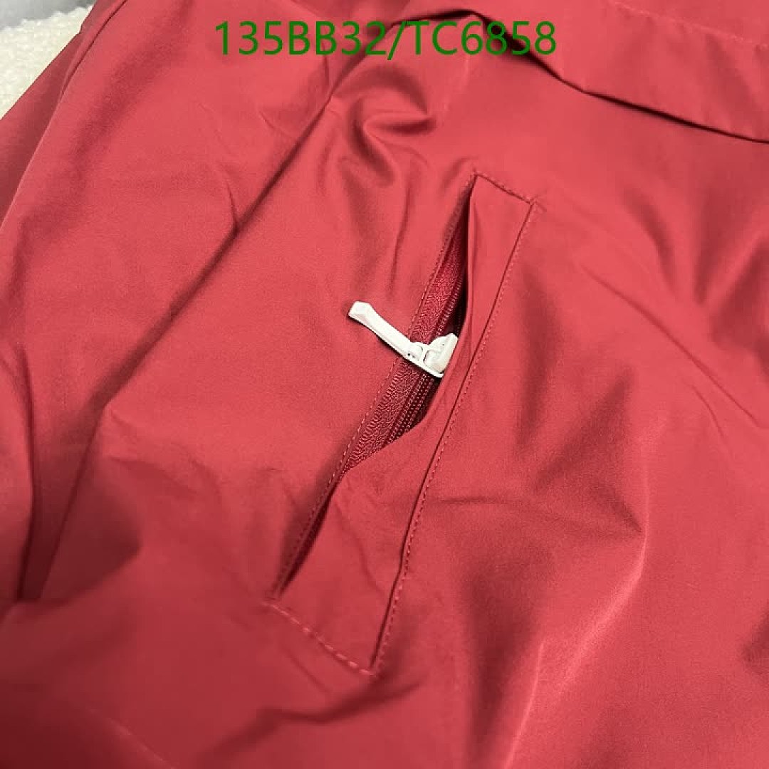 Moncler-Clothing Code: TC6858 $: 135USD