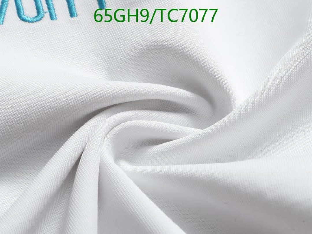 LV-Clothing Code: TC7077 $: 65USD