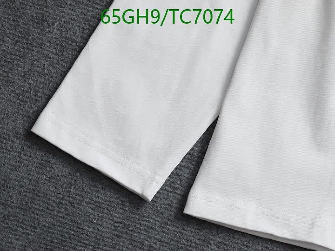 LV-Clothing Code: TC7074 $: 65USD