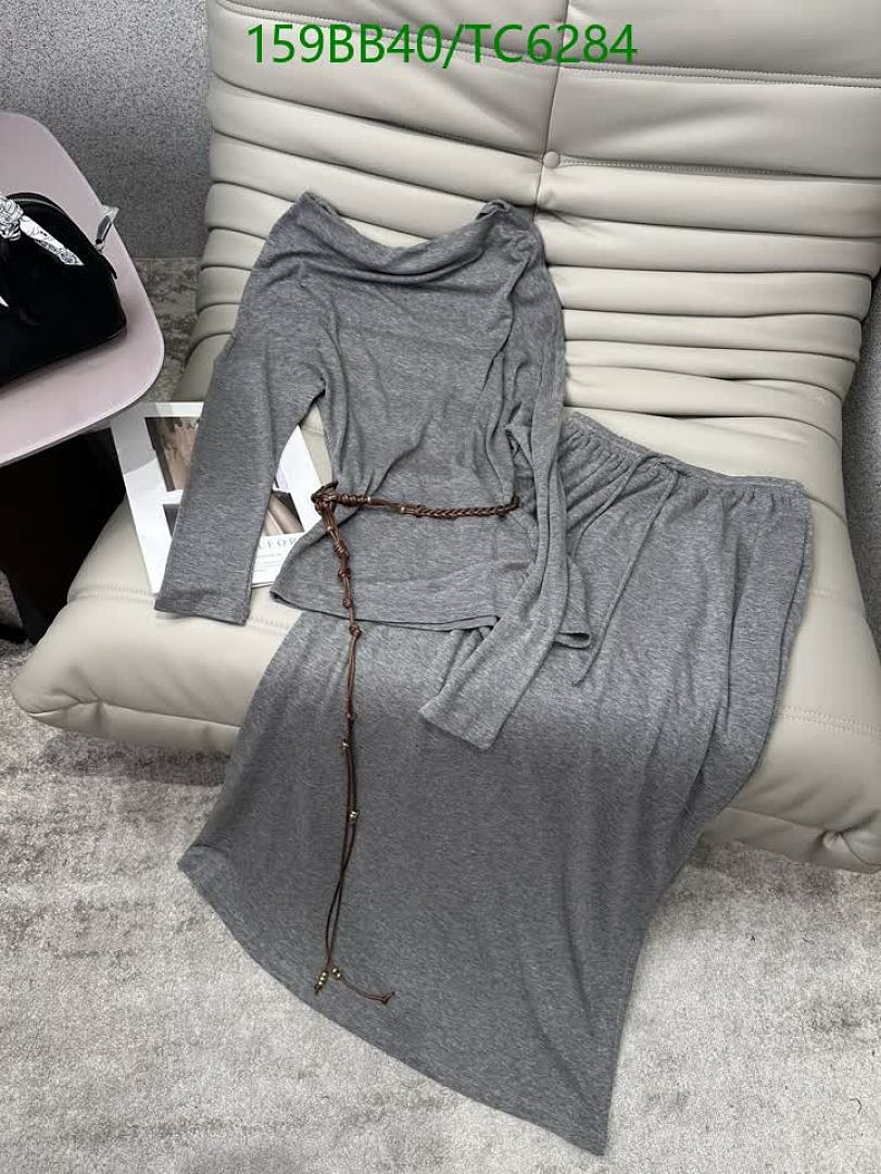 LV-Clothing Code: TC6284 $: 159USD