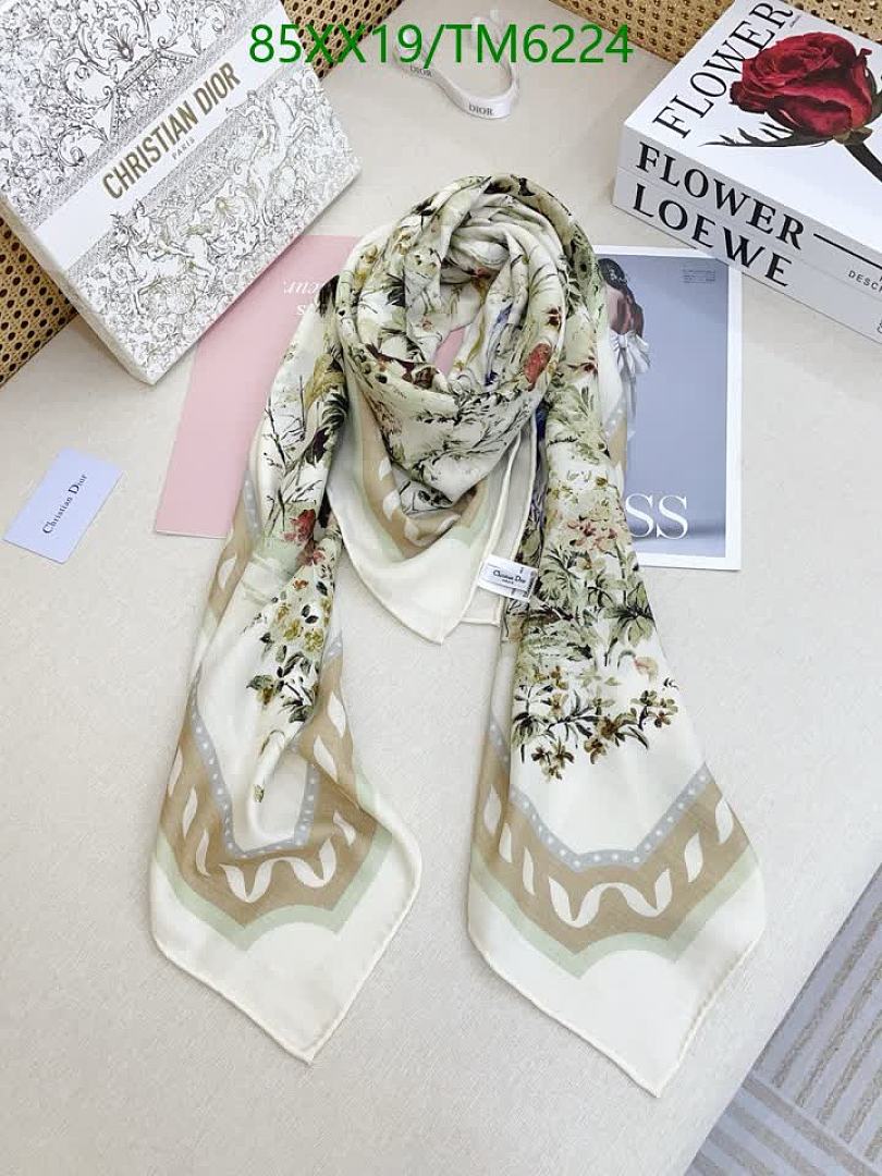Celine-Scarves Code: TM6224 $: 85USD