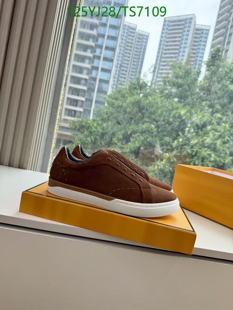 Fendi-Shoes(Men) Code: TS7109 $: 125USD