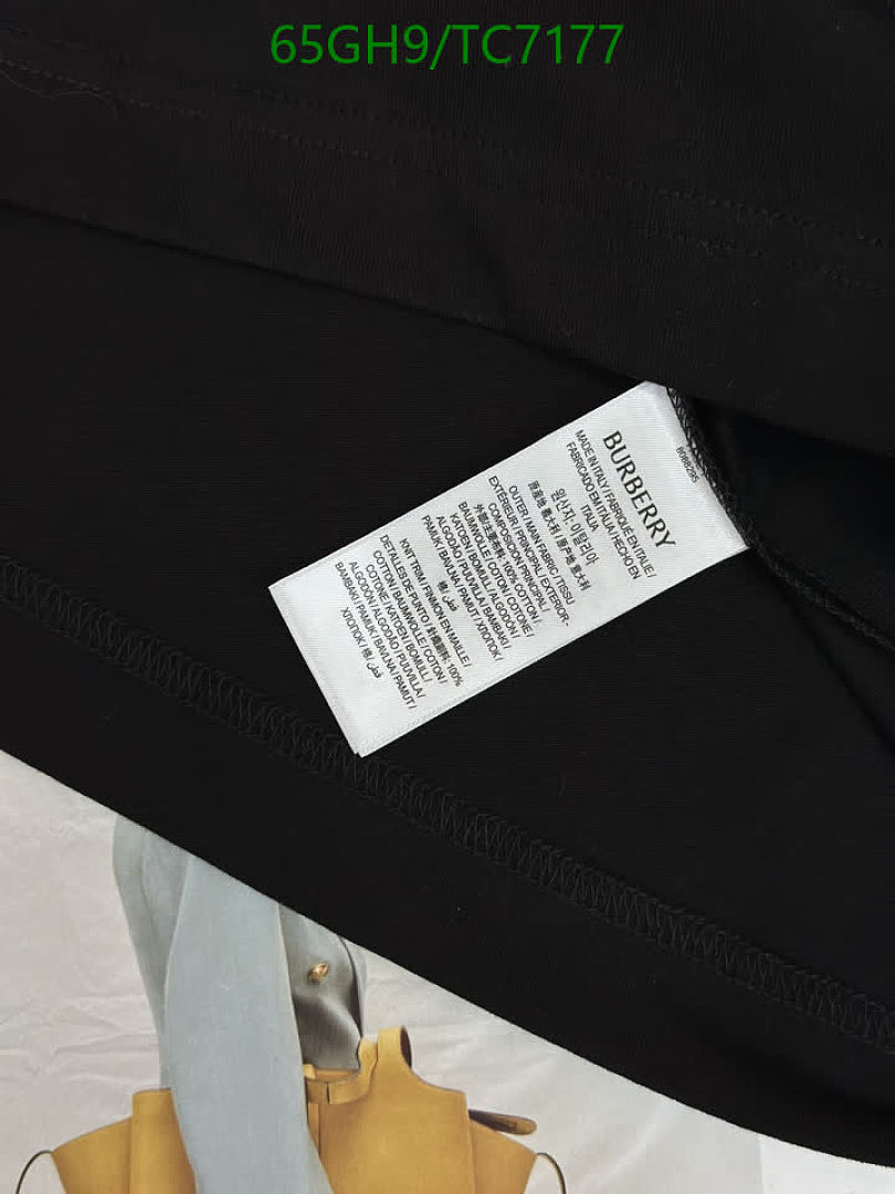 Burberry-Clothing Code: TC7177 $: 65USD