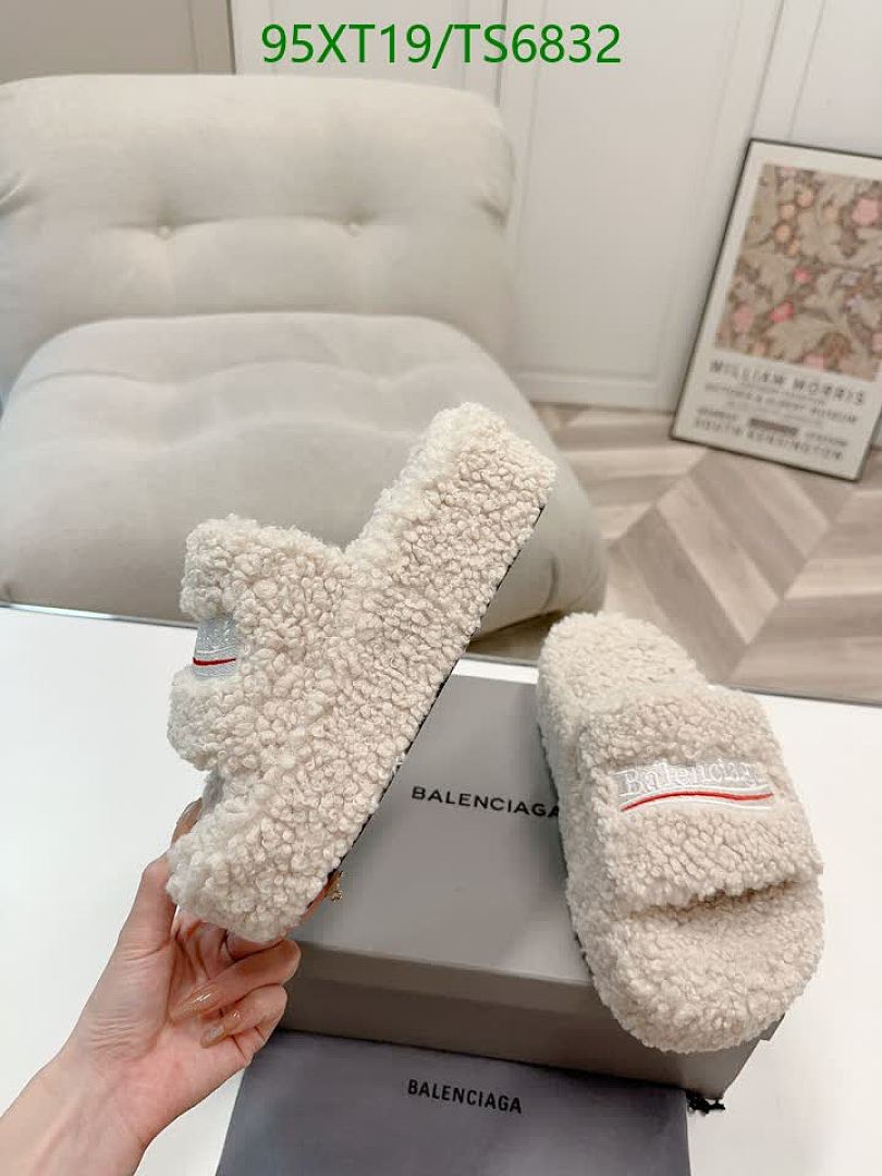 Balenciaga-Shoes(Women) Code: TS6832 $: 95USD