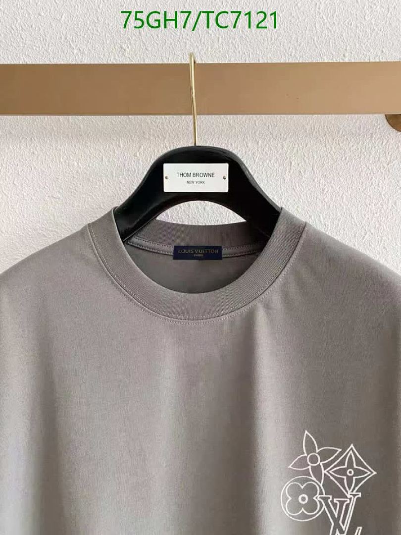 LV-Clothing Code: TC7121 $: 75USD