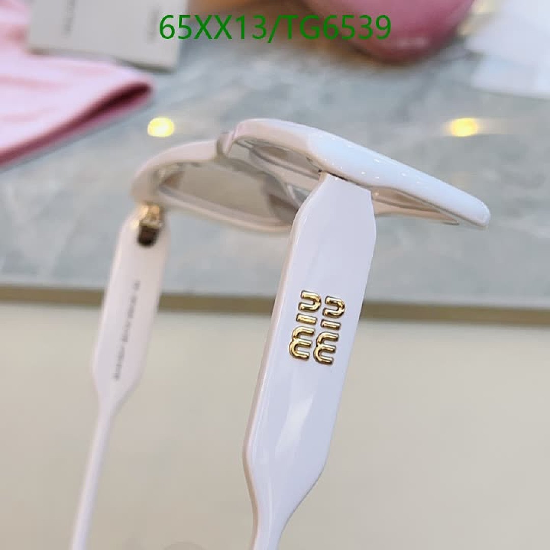 Miu Miu-Glasses Code: TG6539 $: 65USD
