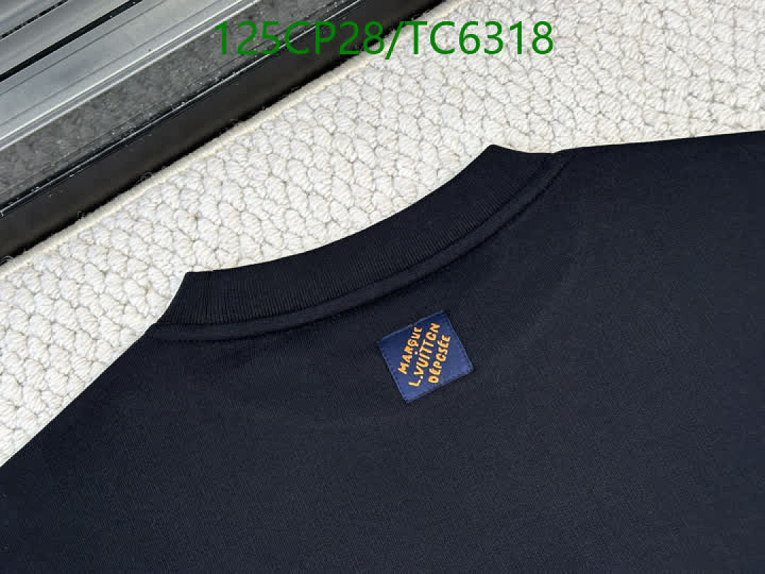 LV-Clothing Code: TC6318 $: 125USD