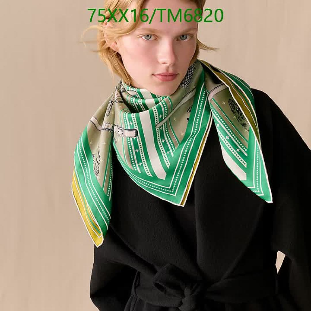 Hermes-Scarves Code: TM6820 $: 75USD