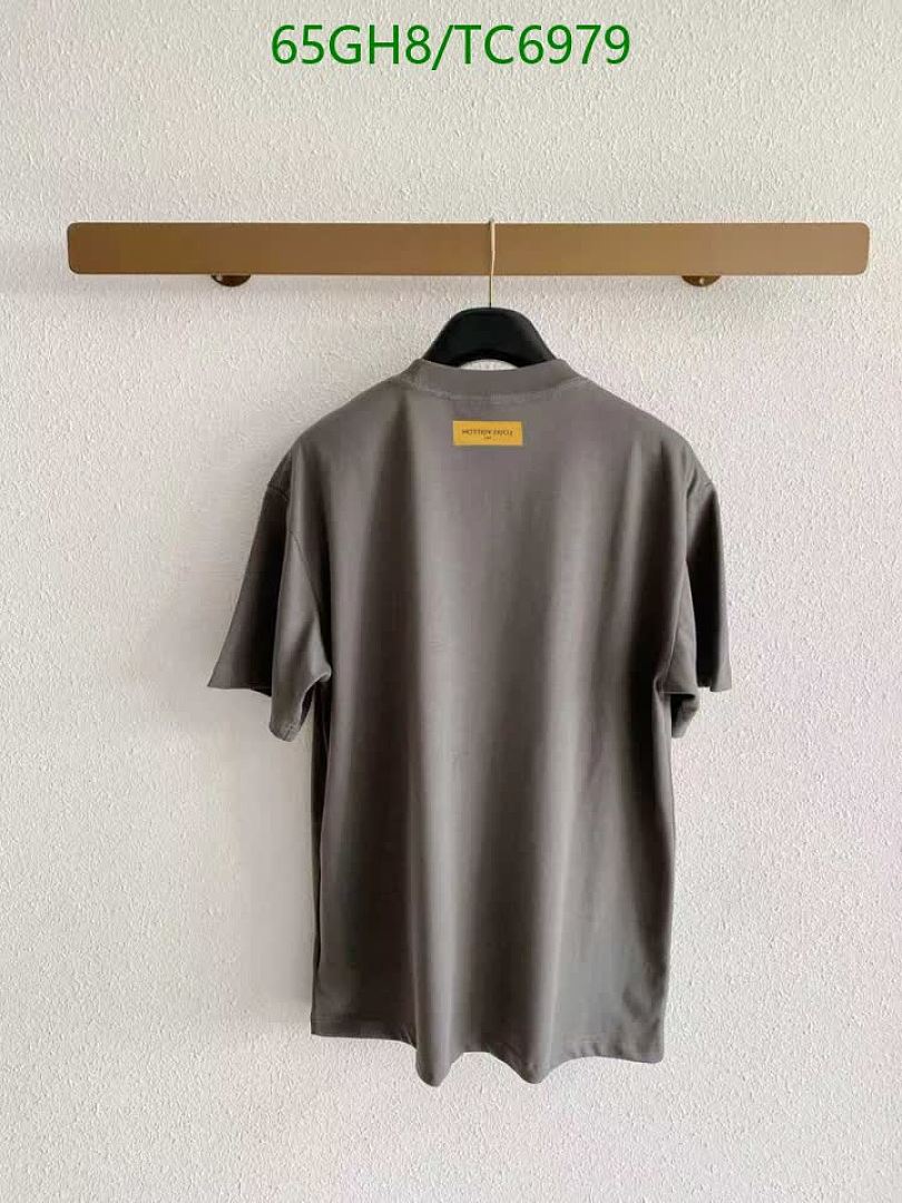 LV-Clothing Code: TC6979 $: 65USD