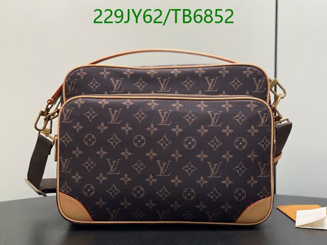 LV-Bags(5A) Code: TB6852 $: 229USD