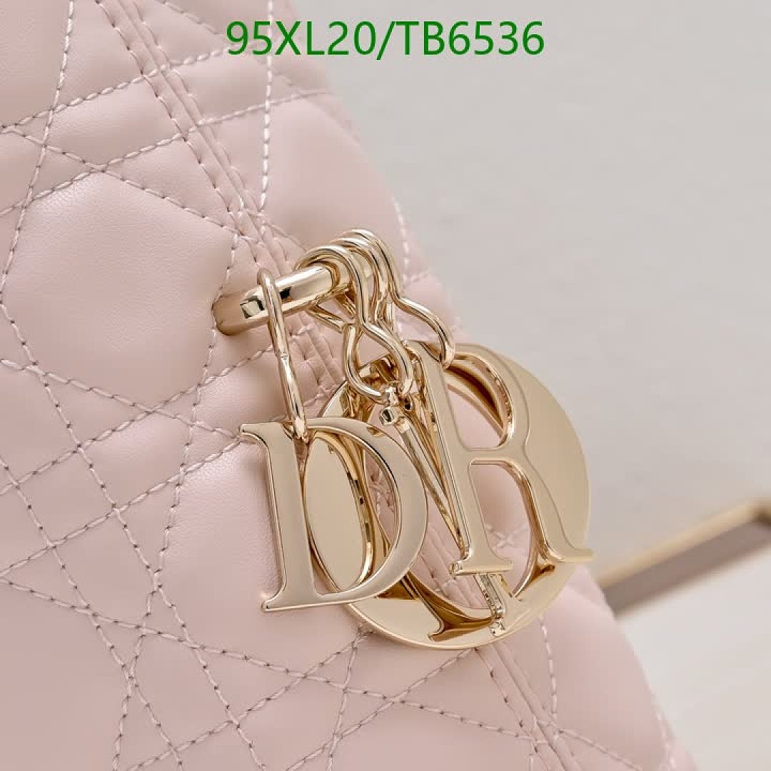 Dior-Bags(4A) Code: TB6536 $: 95USD