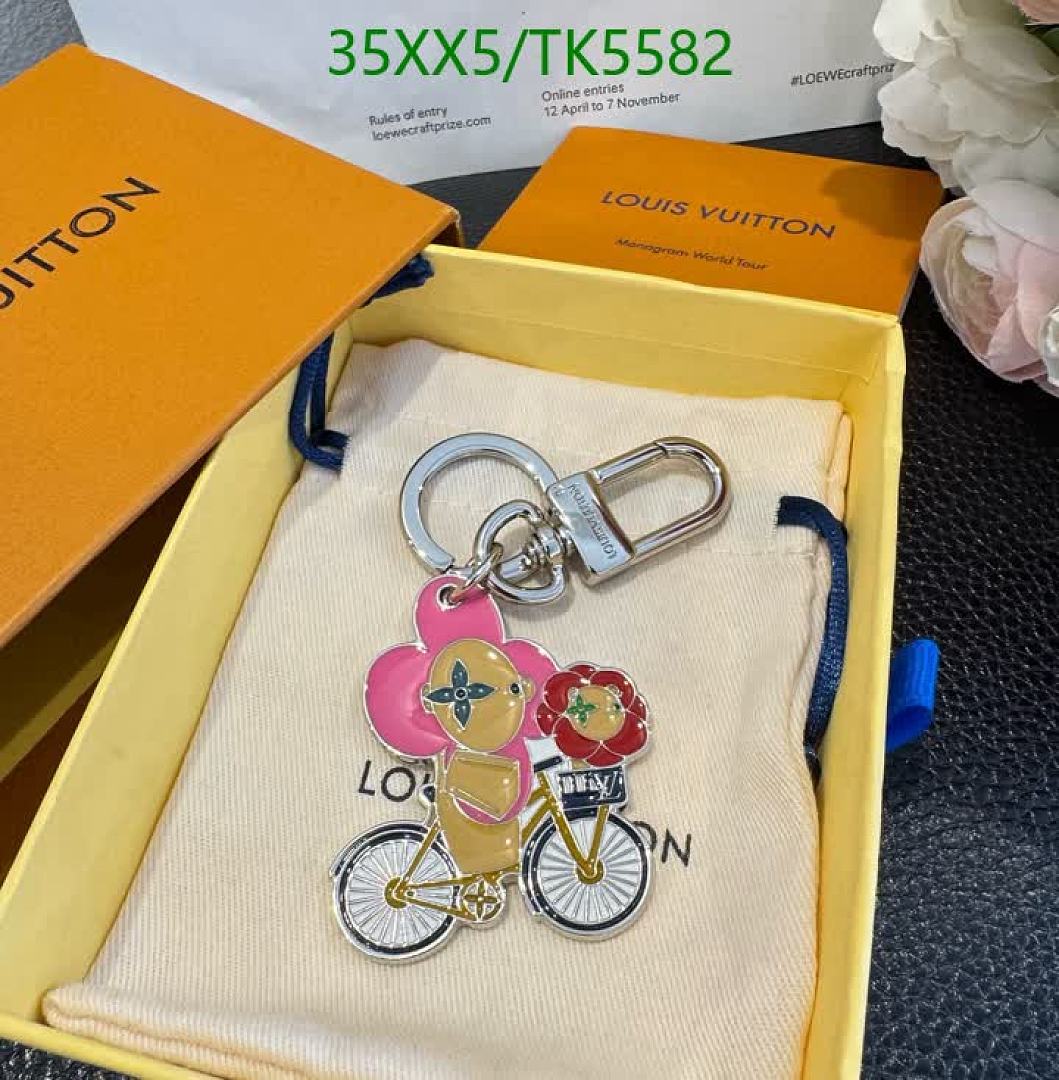 LV-Keychains & Bag Charms Code: TK5582 $: 35USD