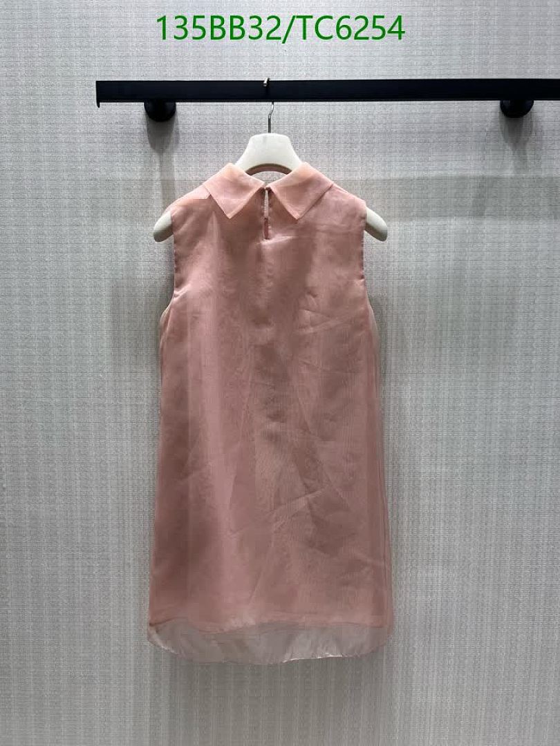 LV-Clothing Code: TC6254 $: 135USD
