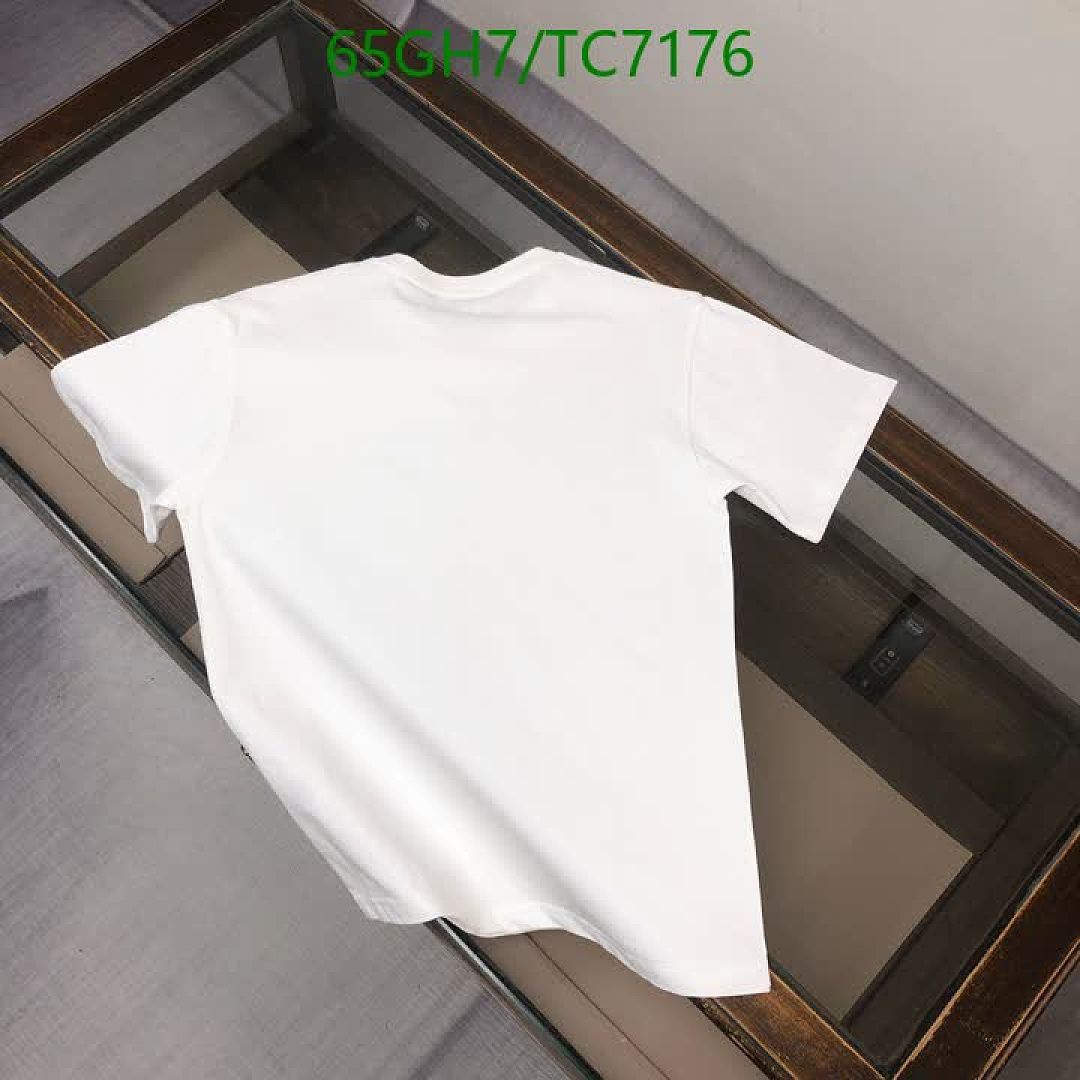 Burberry-Clothing Code: TC7176 $: 65USD
