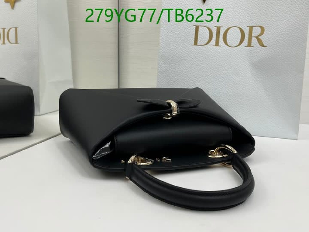 Dior-Bags(5A) Code: TB6237 $: 279USD
