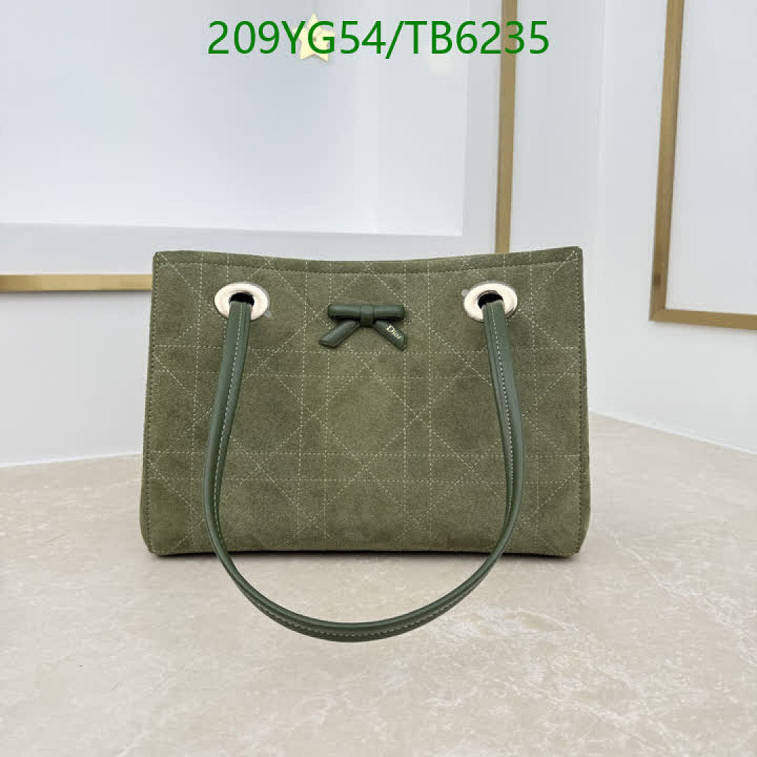Dior-Bags(5A) Code: TB6235 $: 209USD