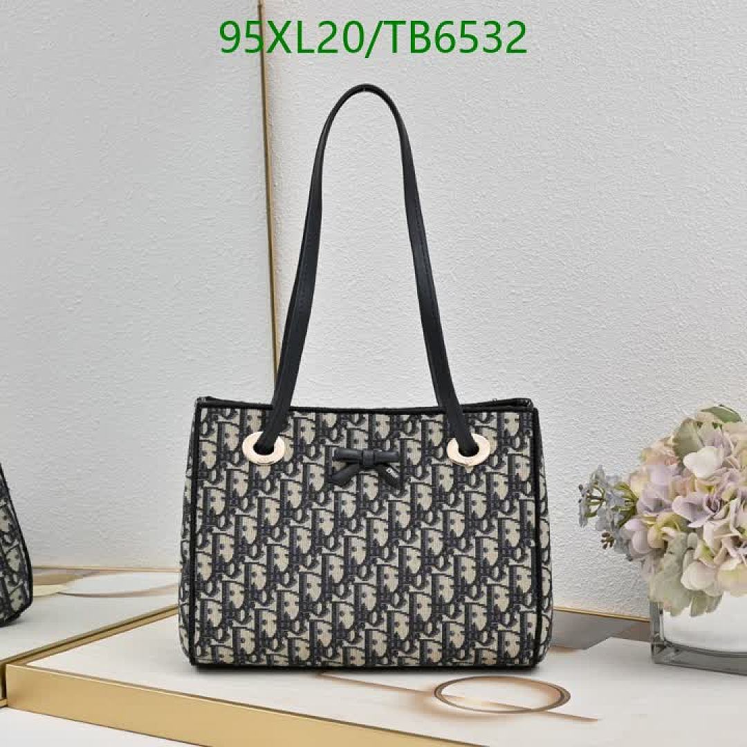 Dior-Bags(4A) Code: TB6532 $: 95USD