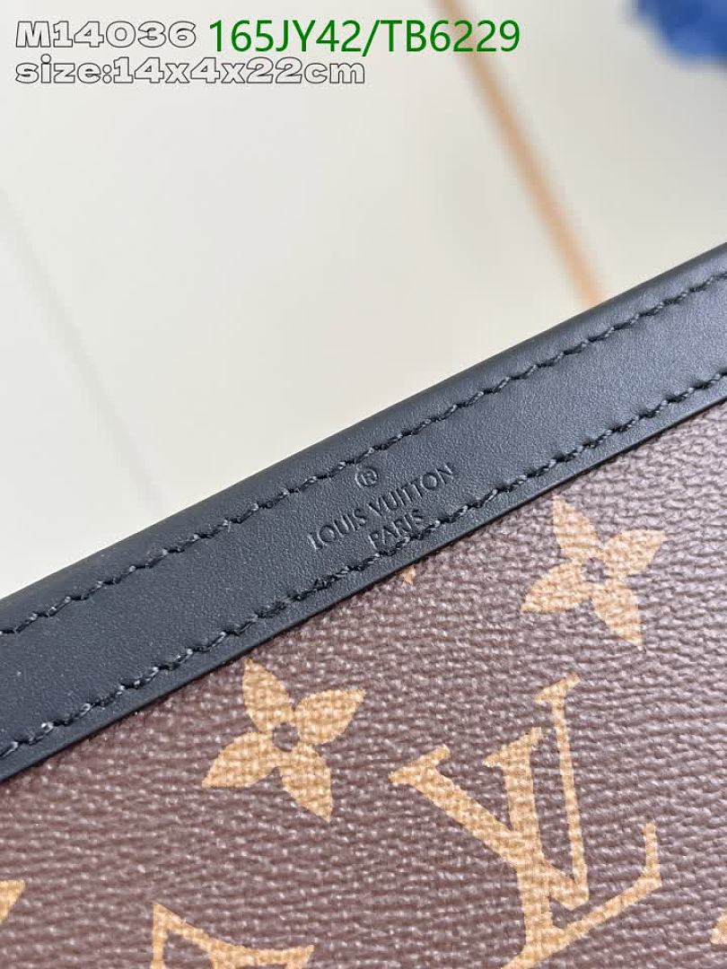 LV-Bags(5A) Code: TB6229 $: 165USD