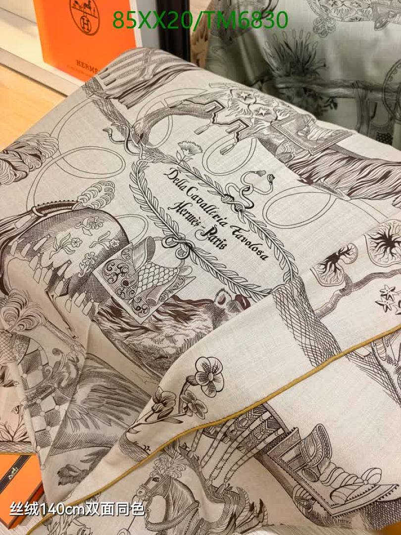 Hermes-Scarves Code: TM6830 $: 85USD