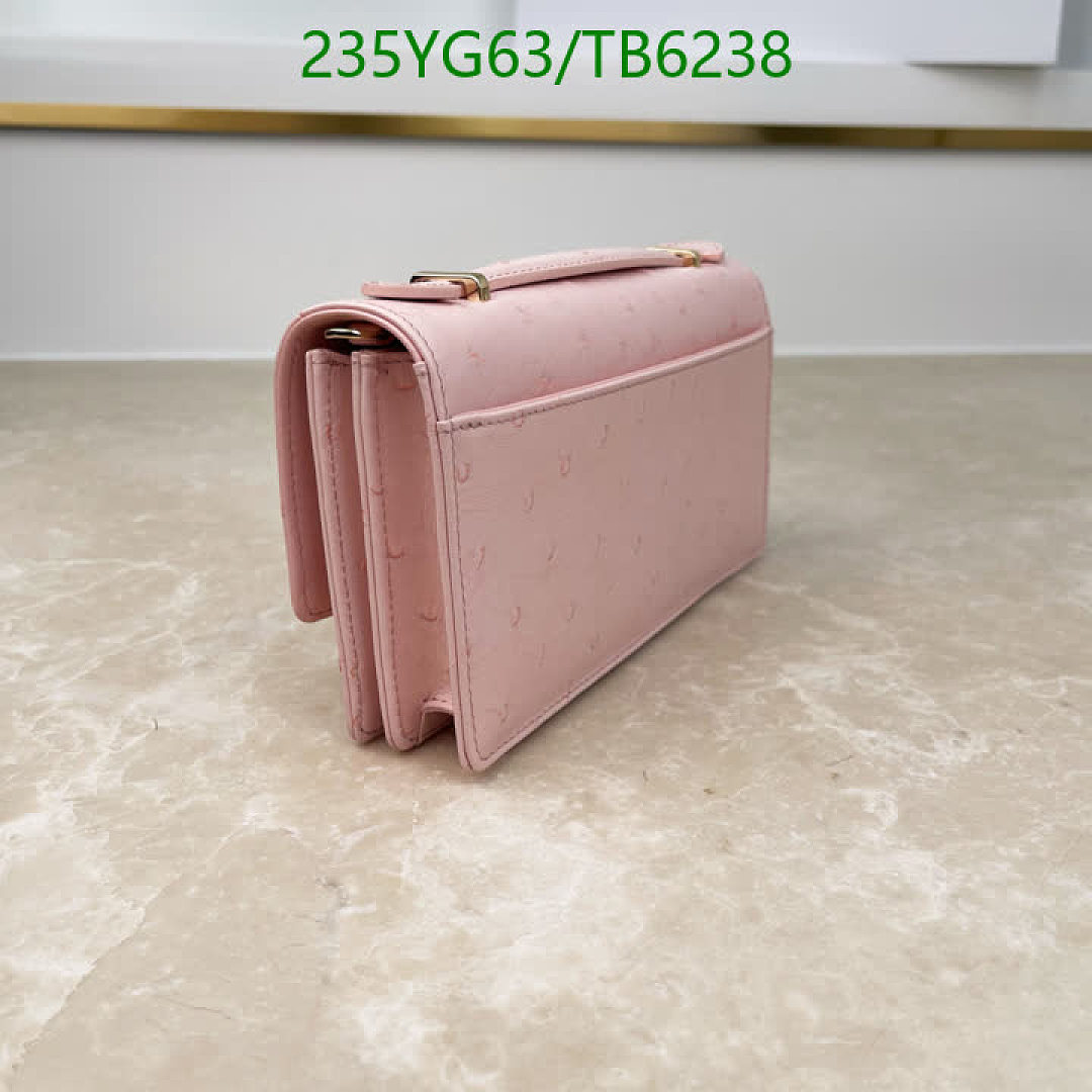 Dior-Bags(5A) Code: TB6238 $: 235USD