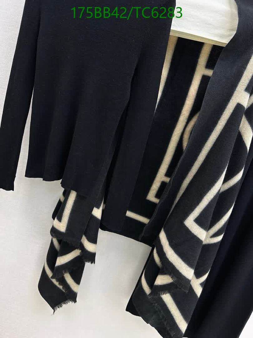 LV-Clothing Code: TC6283 $: 175USD