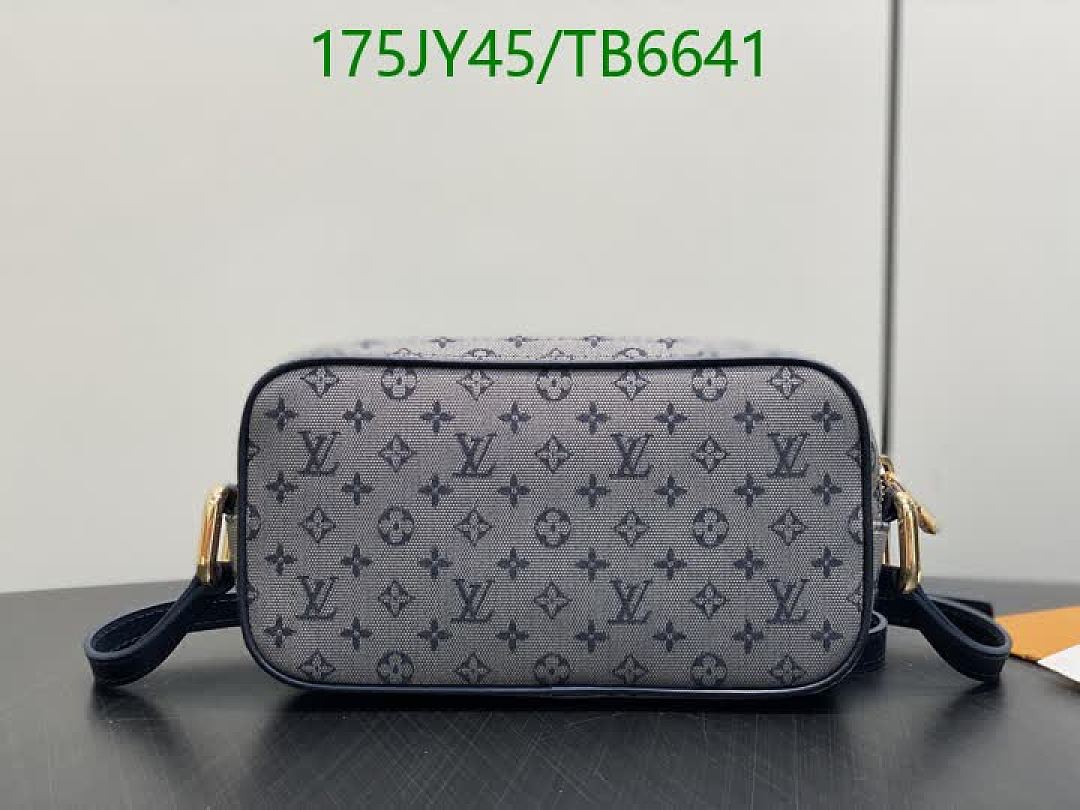 LV-Bags(5A) Code: TB6641 $: 175USD