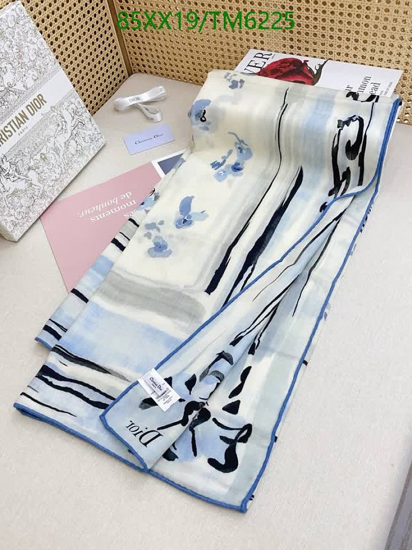 Celine-Scarves Code: TM6225 $: 85USD