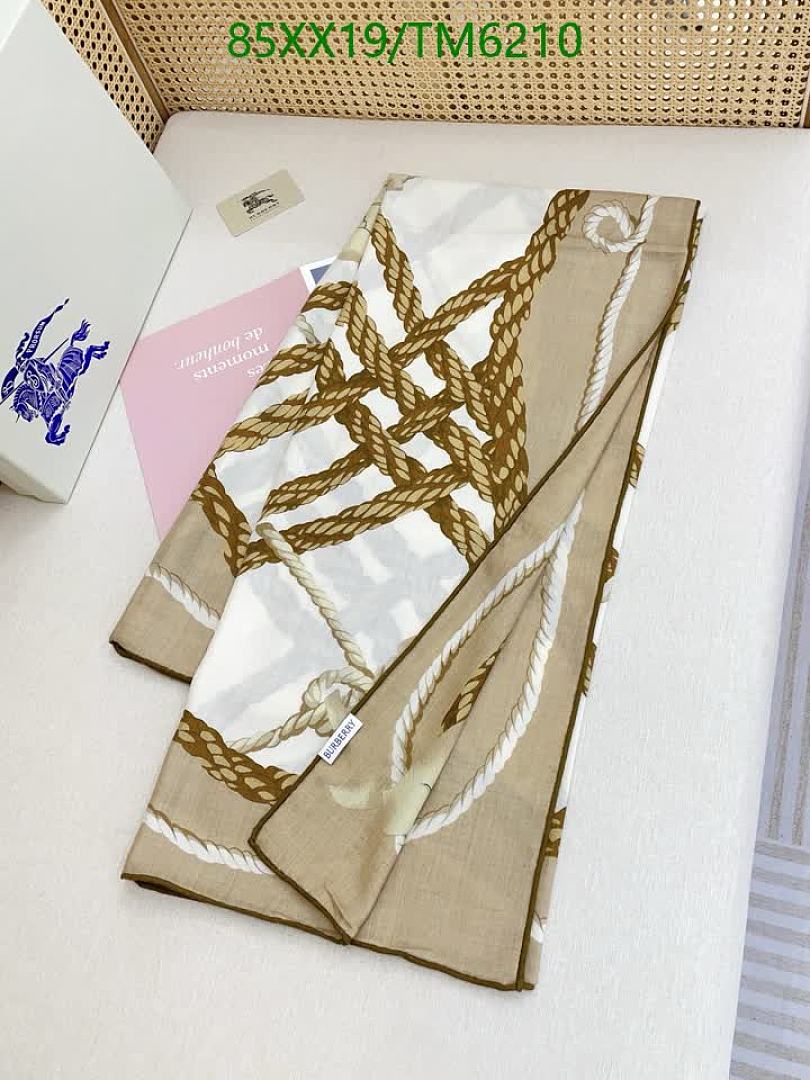 Burberry-Scarves Code: TM6210 $: 85USD