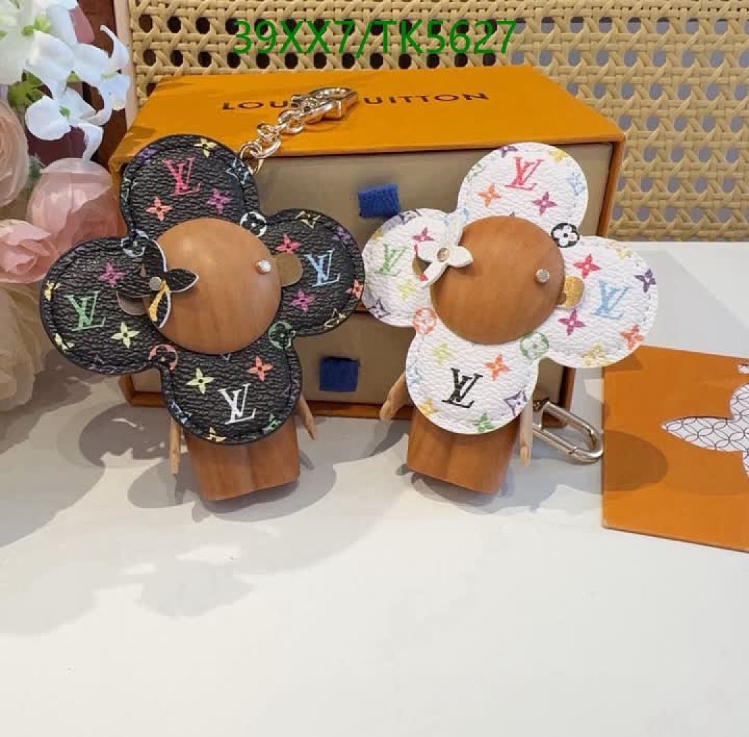 LV-Keychains & Bag Charms Code: TK5627 $: 39USD