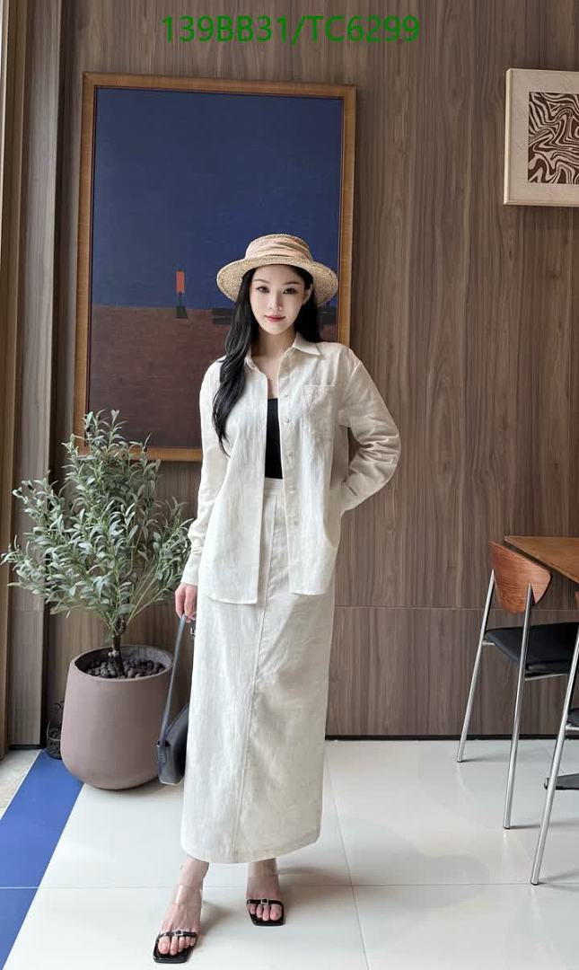 LV-Clothing Code: TC6299 $: 139USD