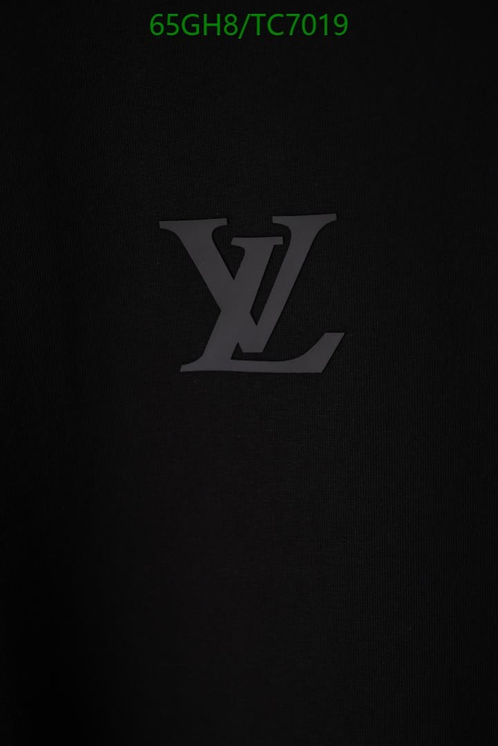 LV-Clothing Code: TC7019 $: 65USD