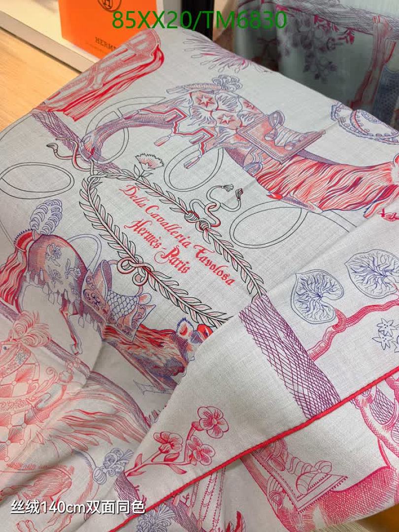 Hermes-Scarves Code: TM6830 $: 85USD