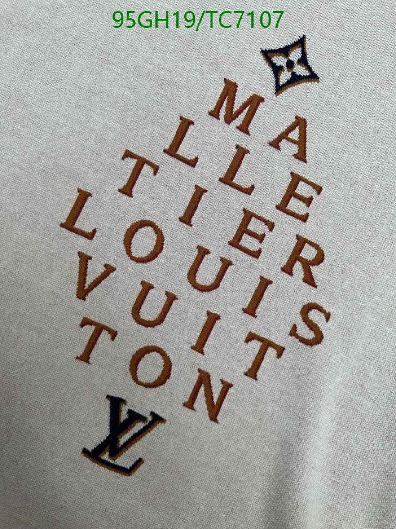 LV-Clothing Code: TC7107 $: 95USD