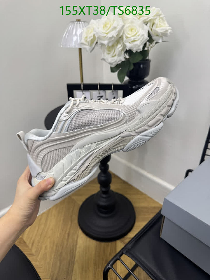 Balenciaga-Shoes(Women) Code: TS6835 $: 155USD