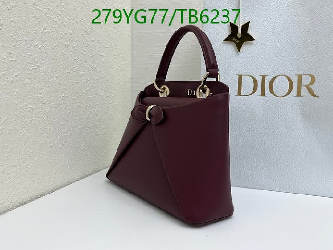 Dior-Bags(5A) Code: TB6237 $: 279USD