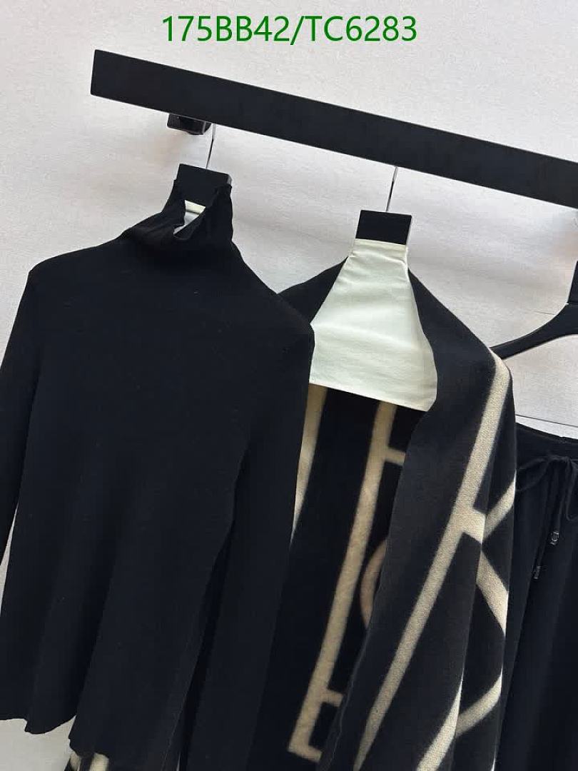LV-Clothing Code: TC6283 $: 175USD