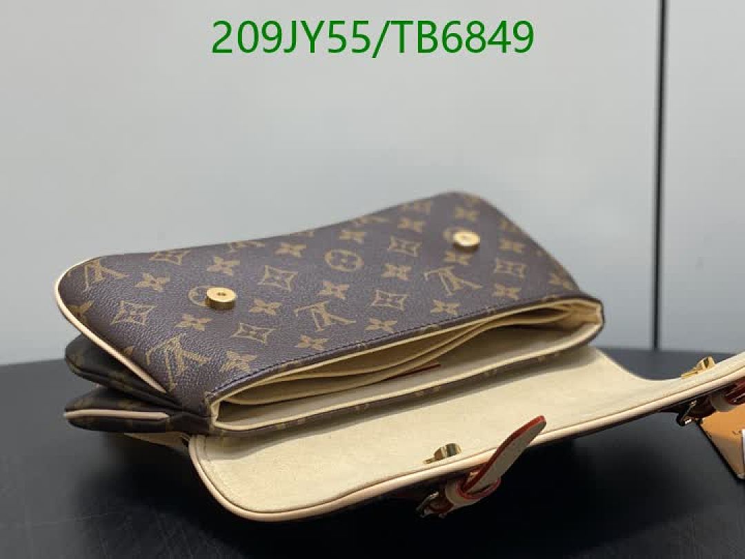 LV-Bags(5A) Code: TB6849 $: 209USD
