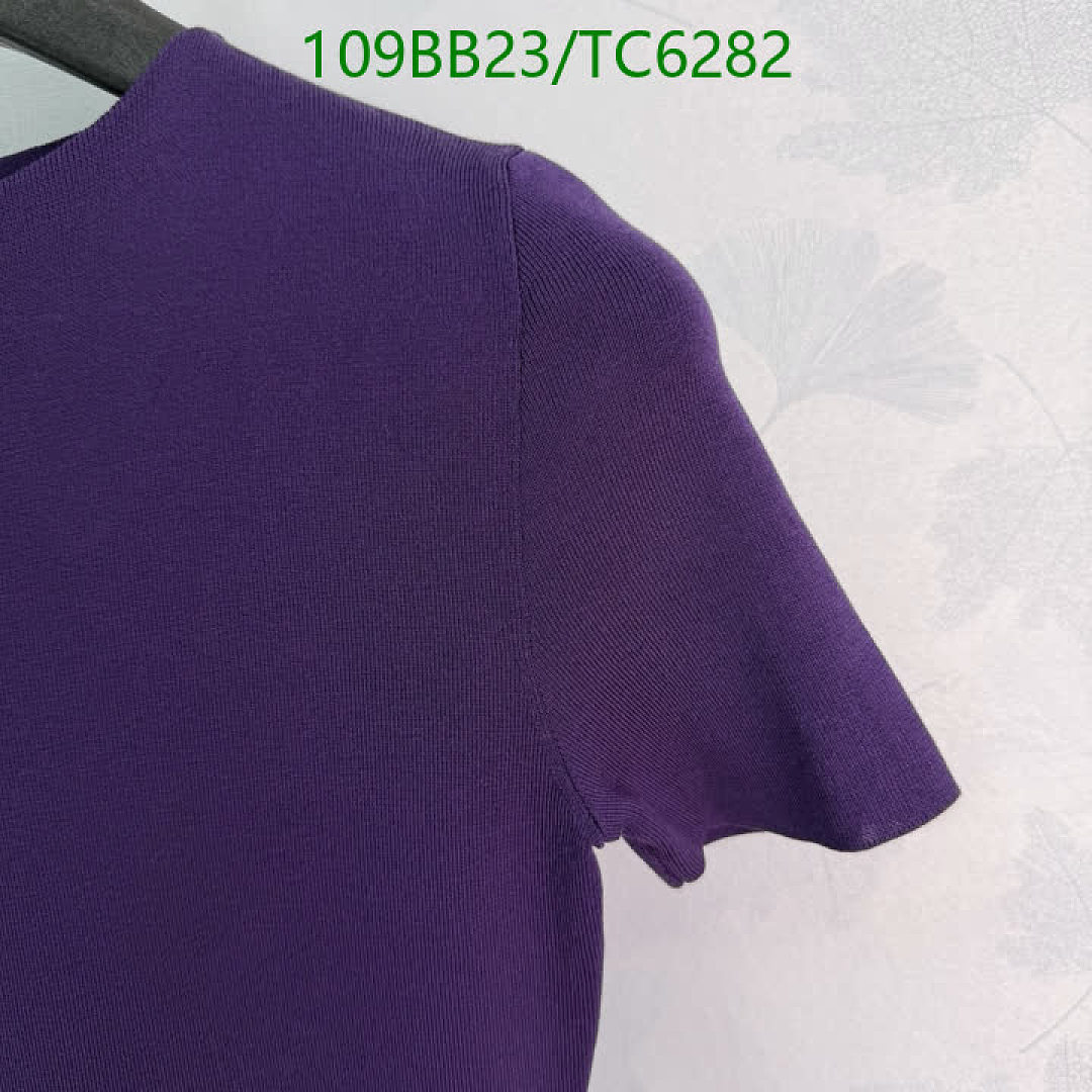 LV-Clothing Code: TC6282 $: 109USD