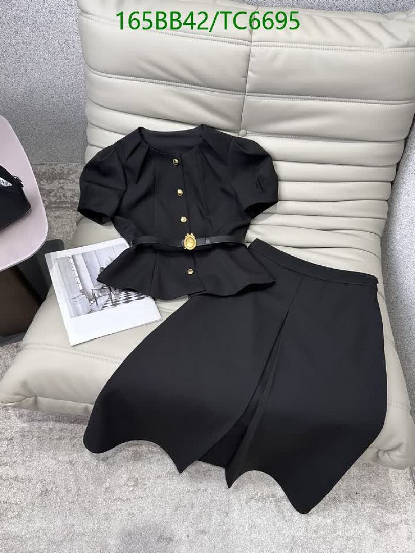 Dior-Clothing Code: TC6695 $: 165USD