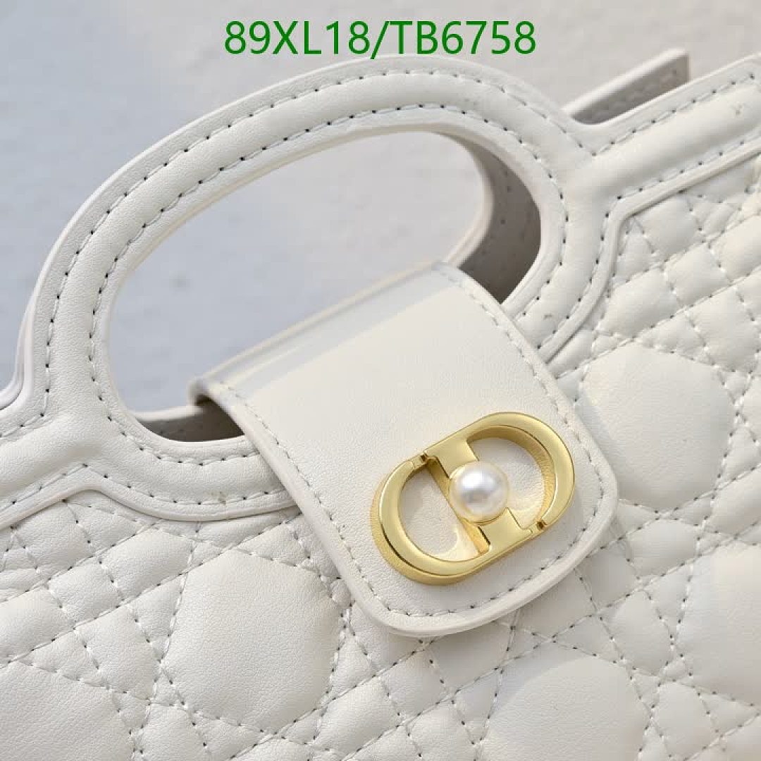 Dior-Bags(4A) Code: TB6758 $: 89USD