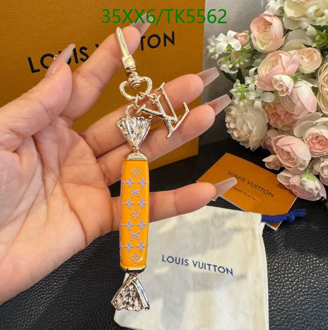LV-Keychains & Bag Charms Code: TK5562 $: 35USD