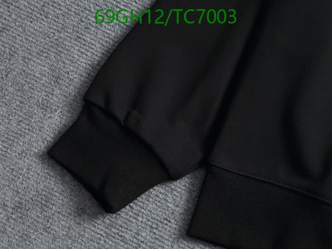 LV-Clothing Code: TC7003 $: 69USD