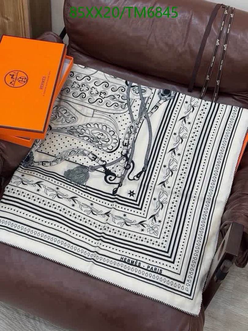 Hermes-Scarves Code: TM6845 $: 85USD